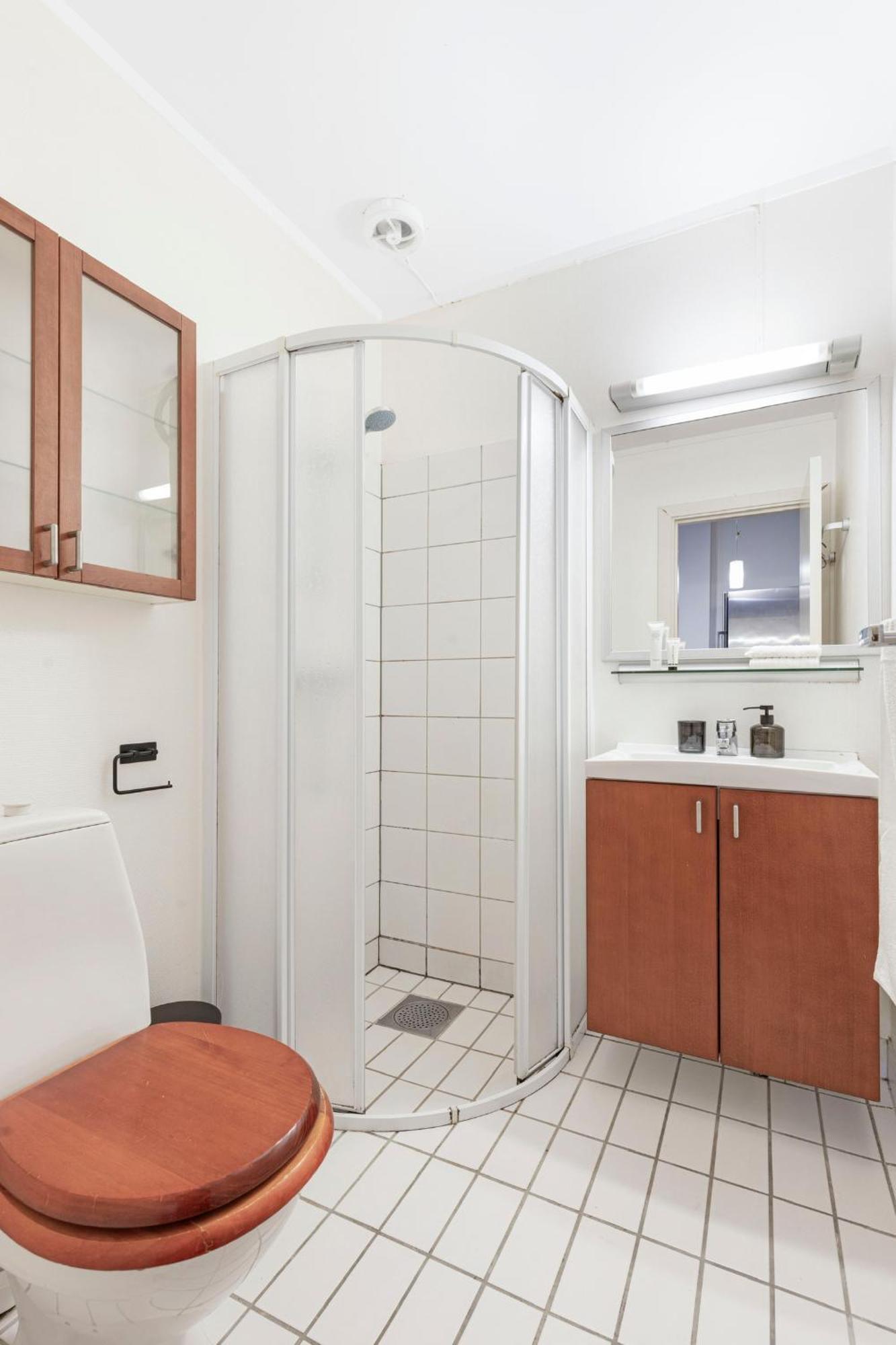 Central Room Rental In The City Centre Осло Екстериор снимка