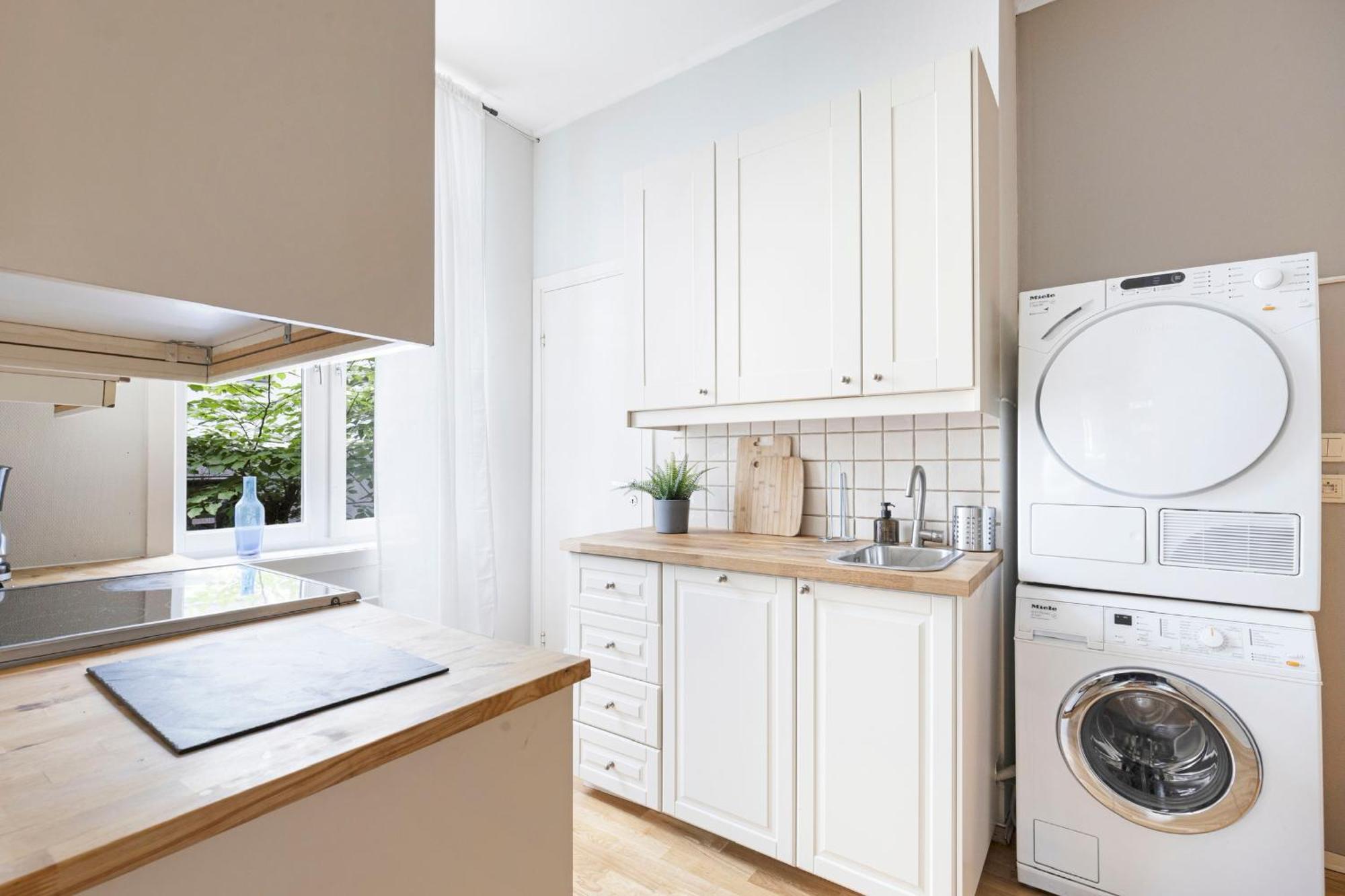 Central Room Rental In The City Centre Осло Екстериор снимка